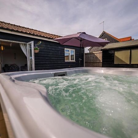 The Stables Villa Halesworth Exteriör bild