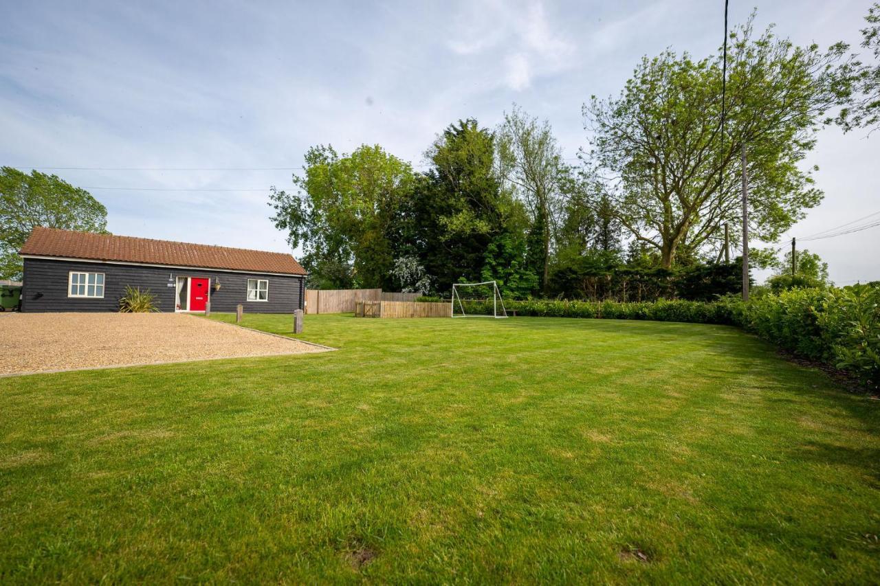 The Stables Villa Halesworth Exteriör bild