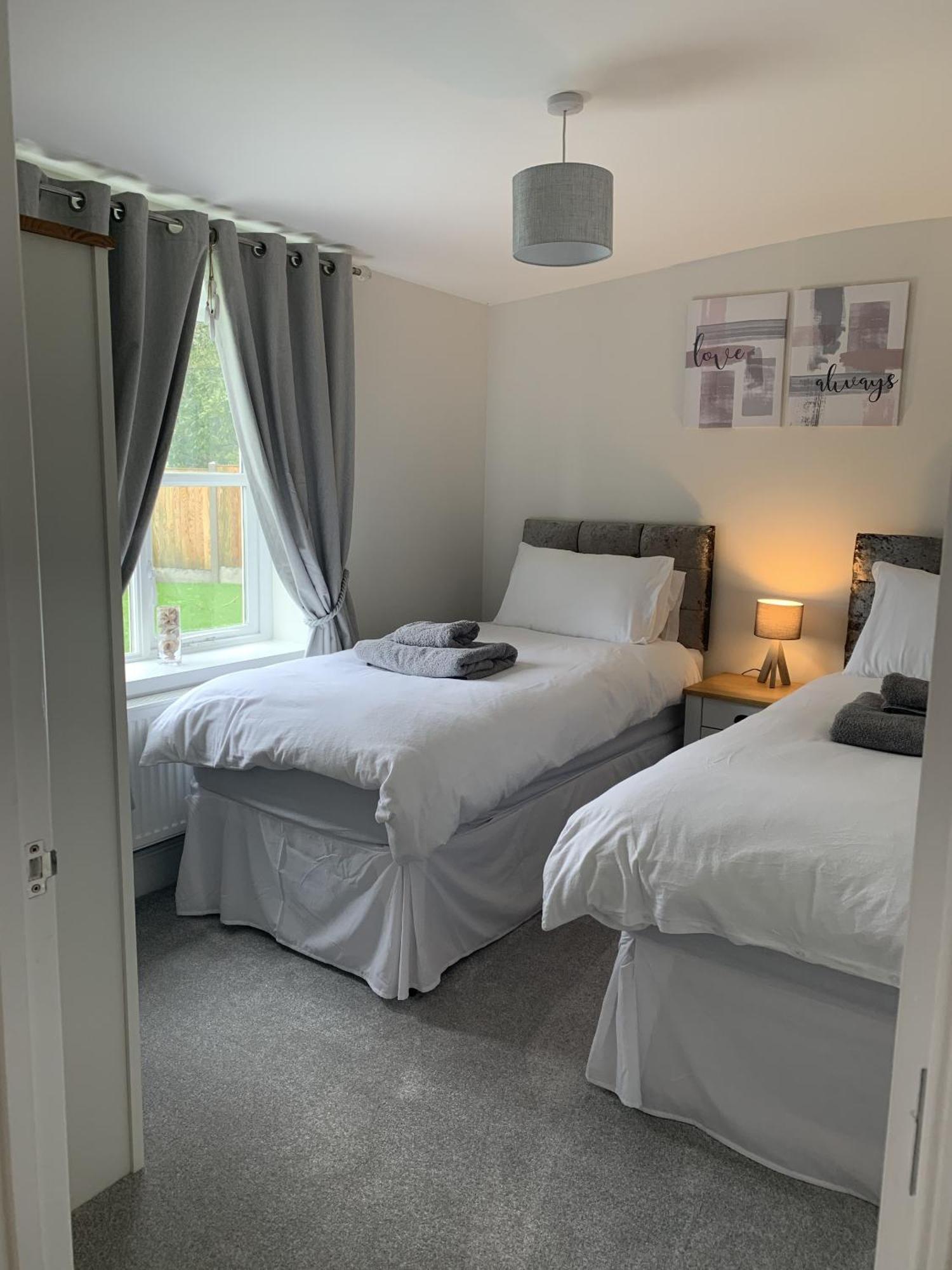 The Stables Villa Halesworth Exteriör bild
