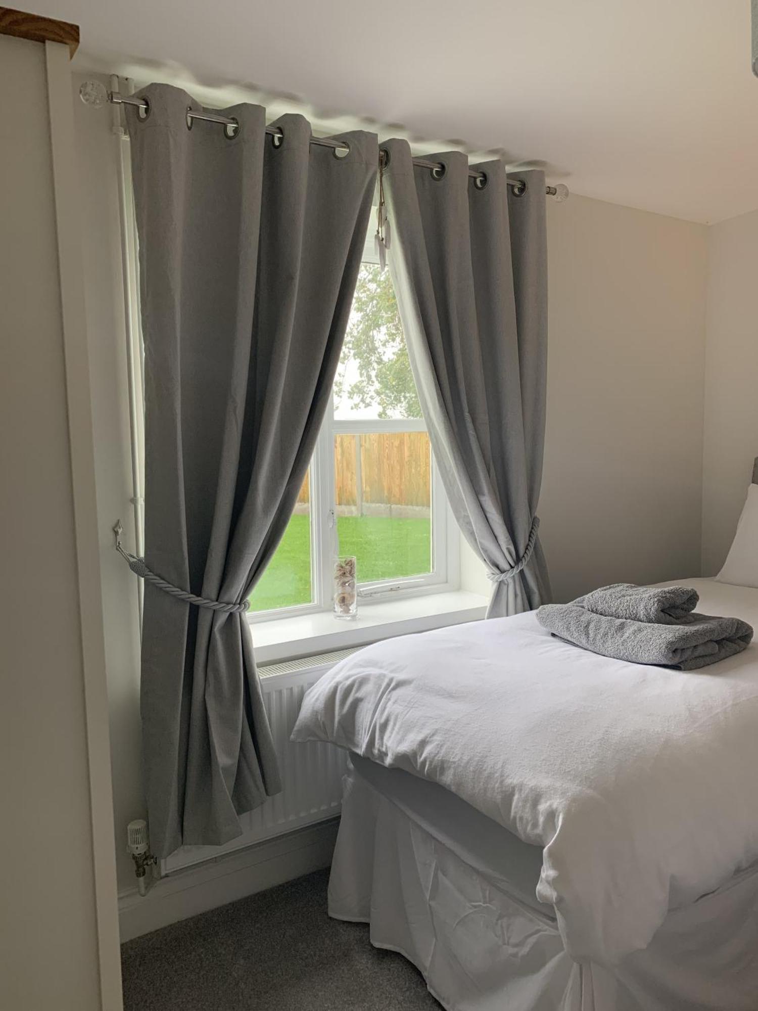 The Stables Villa Halesworth Exteriör bild